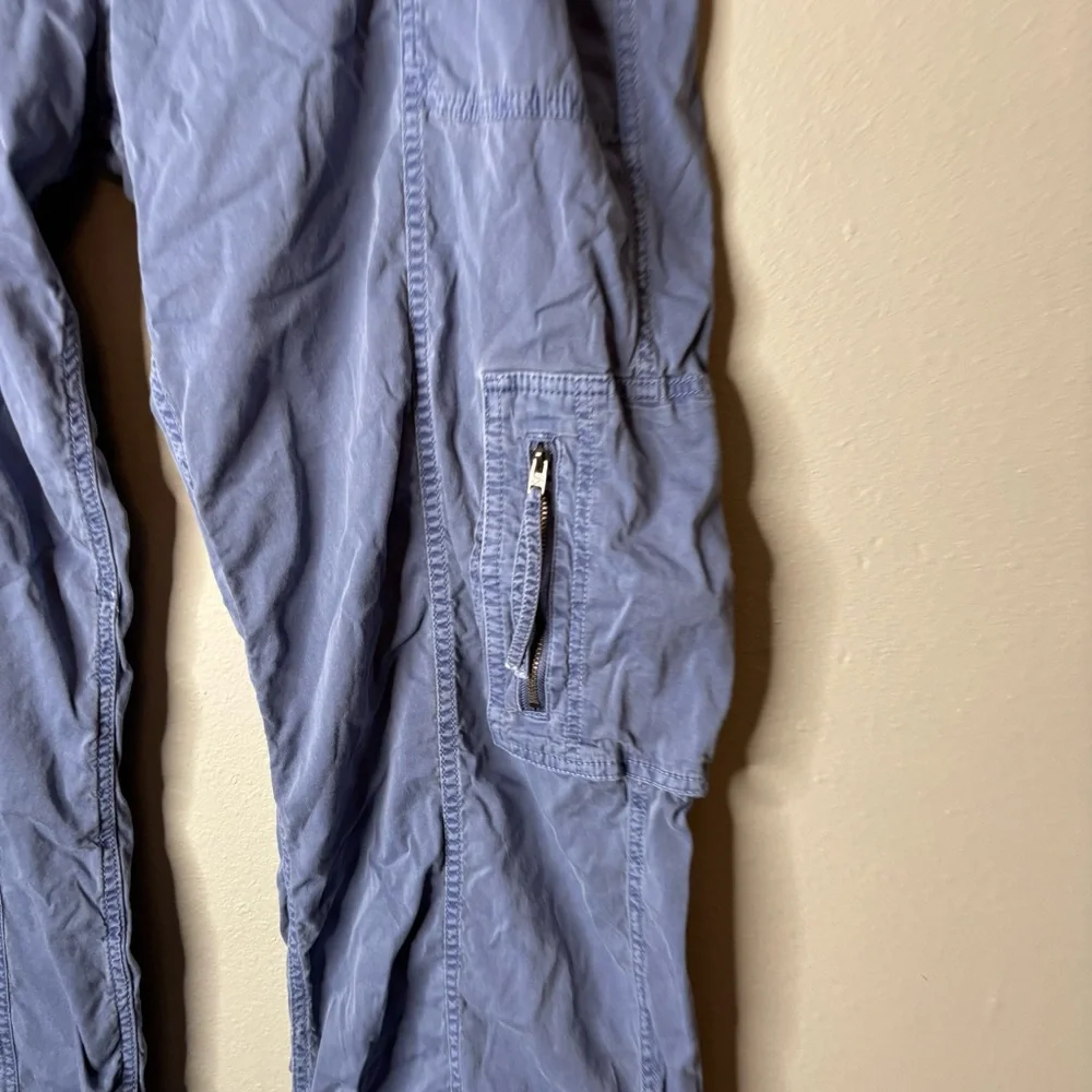 Hollister Low-Rise Baggy Cargo Pants Size 16R W33